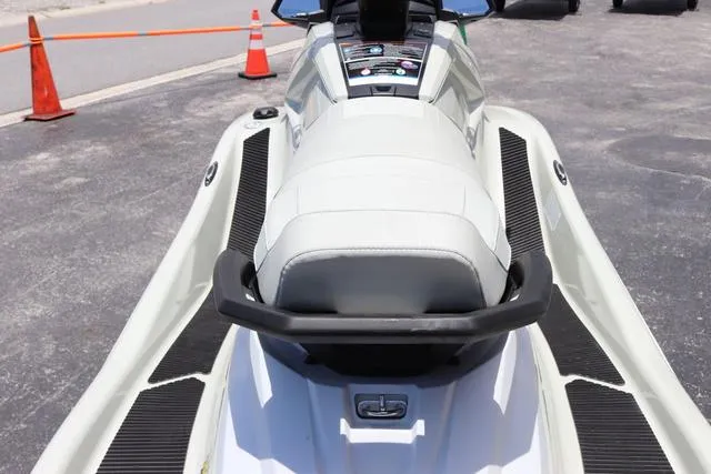 Slide: The Image of Yamaha VX 2025 - 11