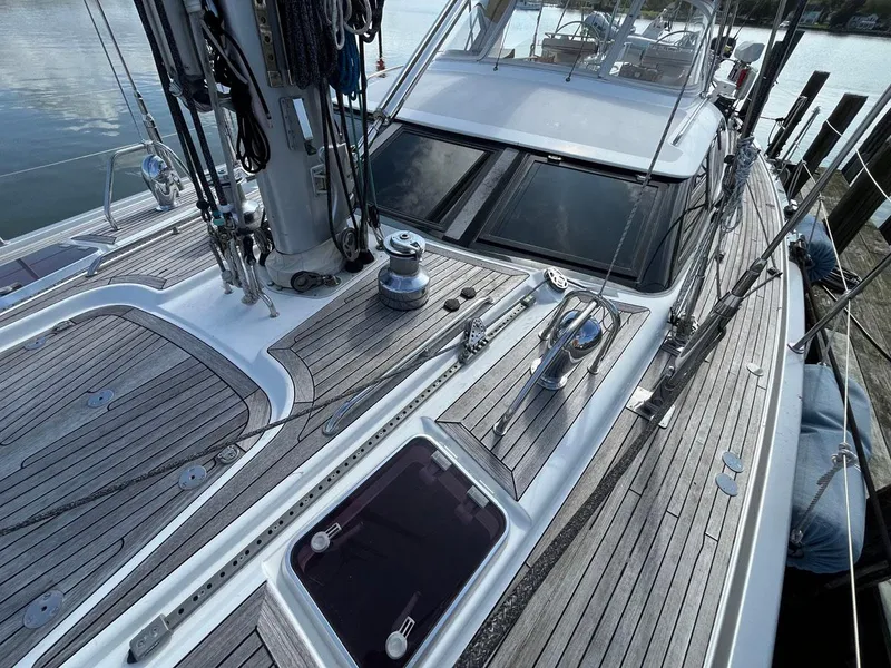 Slide: The Image of Port side electric halyard winch - 22