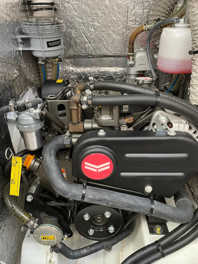 Slide: The Image of Beneteau Oceanis 30.1 2022 - 38