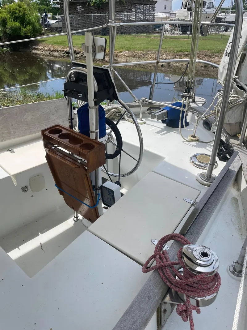 Slide: The Image of Beneteau Oceanis 30.1 2022 - 43