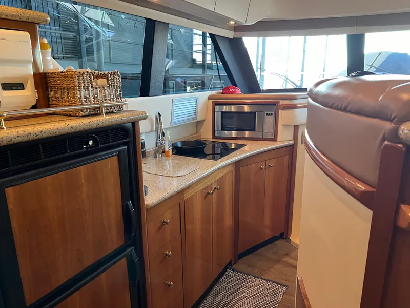 Slide: The Image of Carver Yachts 450 Voyager Pilothouse 2001 - 79