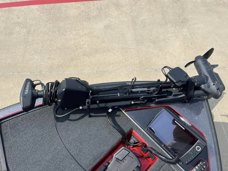 Slide: The Image of 2018 Legend Trailers V20 with Garmin trolling motor and fishfinder on deck. - 12