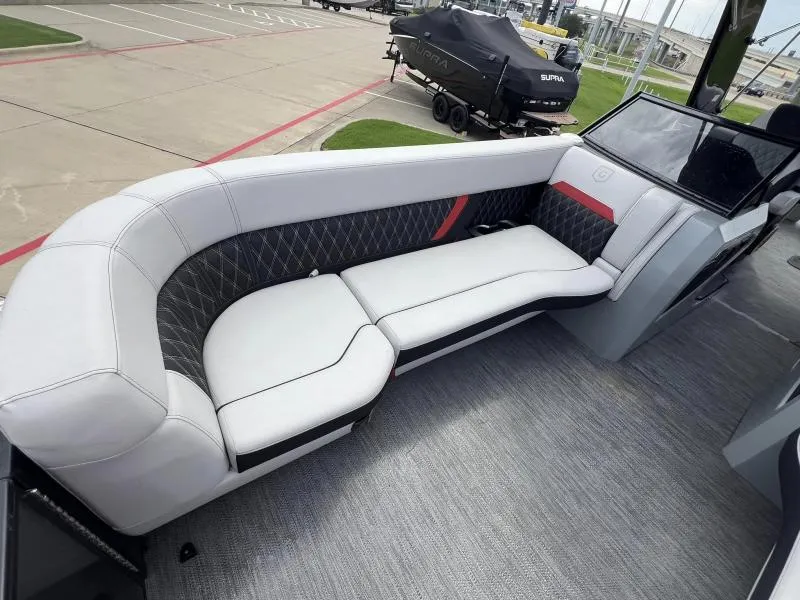 Slide: The Image of Godfrey SAN PAN 2700ULW 2022 - 13