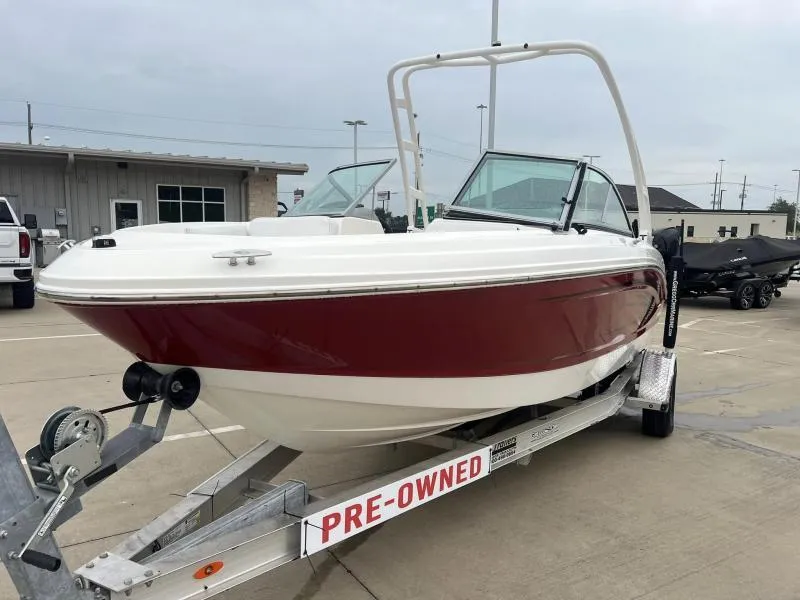 Slide: The Image of Chaparral 19 H20 2016 - 1