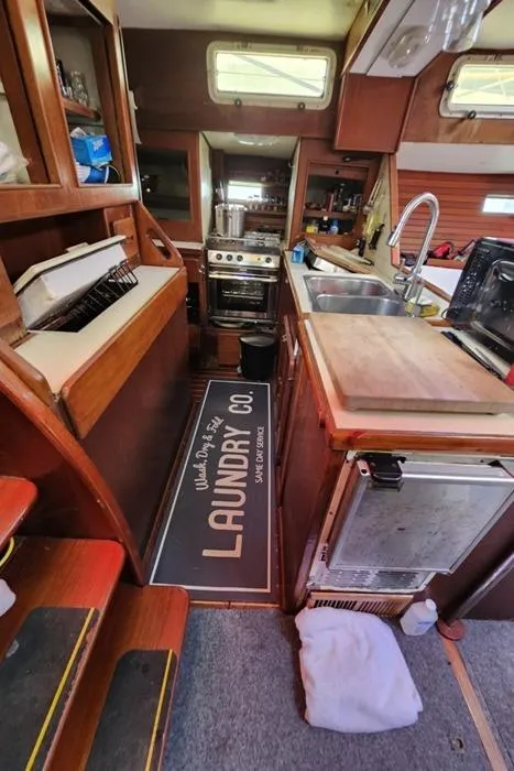 Slide: The Image of Morgan Schooner 1983 - 109