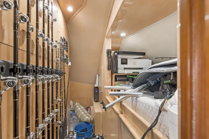 Slide: The Image of Viking 70 Convertible 2015 - 58