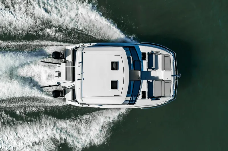 Slide: The Image of Aquila 36 Sport 2020 - 16