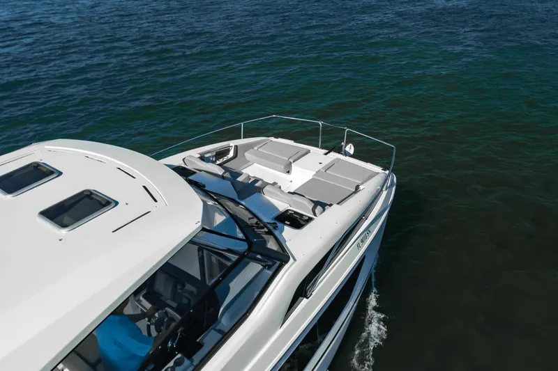 Slide: The Image of Aquila 36 Sport 2020 - 5