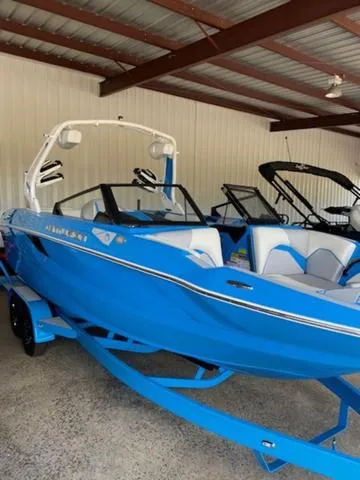 The Image of Centurion Fe23 2025 - 1