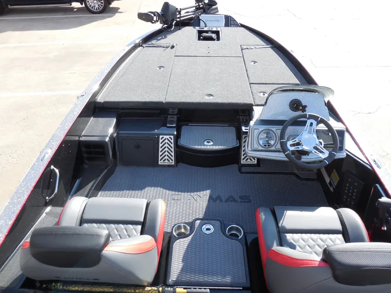 Slide: The Image of Caymas CX 20 PRO 2025 - 4