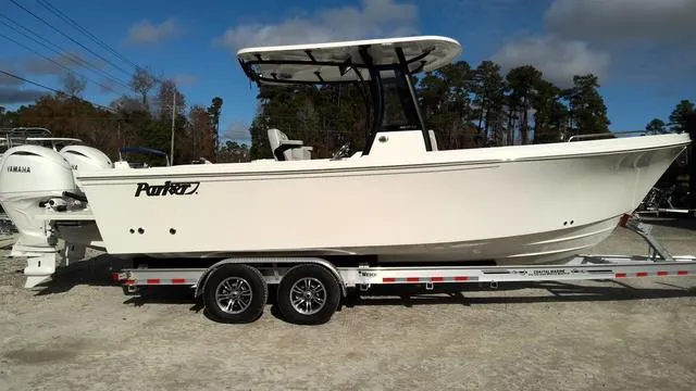 The Image of Parker Marine 2600 Center Console 2025 - 1