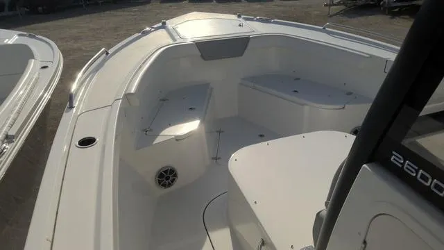 Slide: The Image of Parker Marine 2600 Center Console 2025 - 29