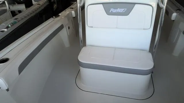 Slide: The Image of Parker Marine 21SE Center Console 2025 - 25