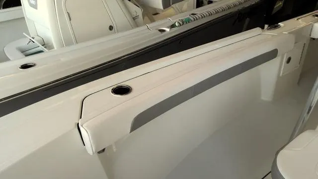 Slide: The Image of Parker Marine 21SE Center Console 2025 - 26