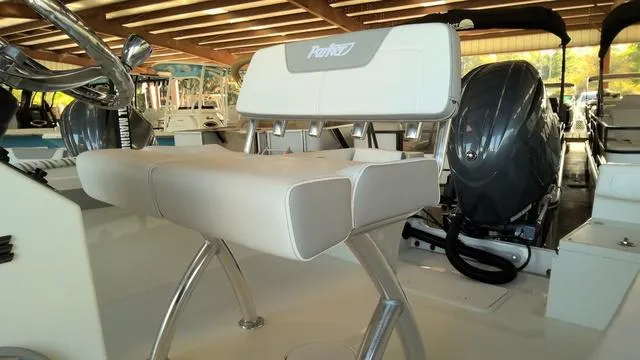 Slide: The Image of Parker Marine 21SE Center Console 2025 - 6