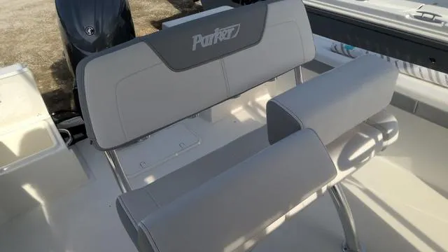 Slide: The Image of Parker 21SE Center Console 2025 - 16