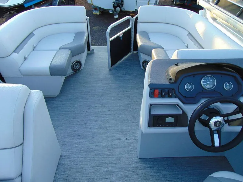 Slide: The Image of Godfrey Xperience 1680 CX 25 in 2023 - 12