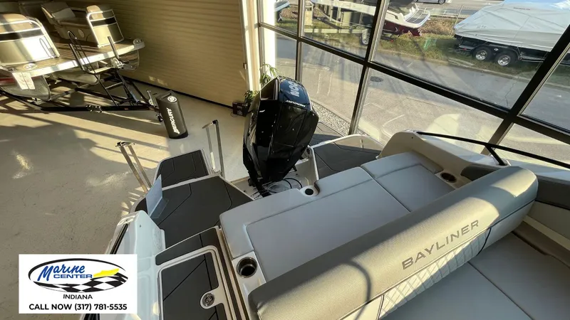 Slide: The Image of Bayliner D22 2025 - 17