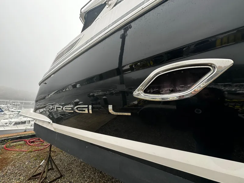 Slide: The Image of Regal 35 Sport Coupe 2014 - 23