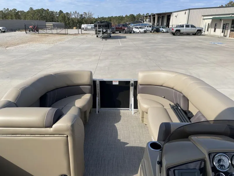 Slide: The Image of Sylvan 822 LZ Mirage 2025 - 10