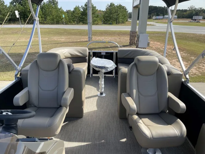 Slide: The Image of Sylvan 822 LZ Mirage 2025 - 11