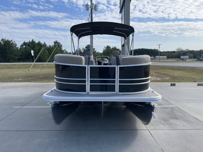 Slide: The Image of Sylvan 822 LZ Mirage 2025 - 3