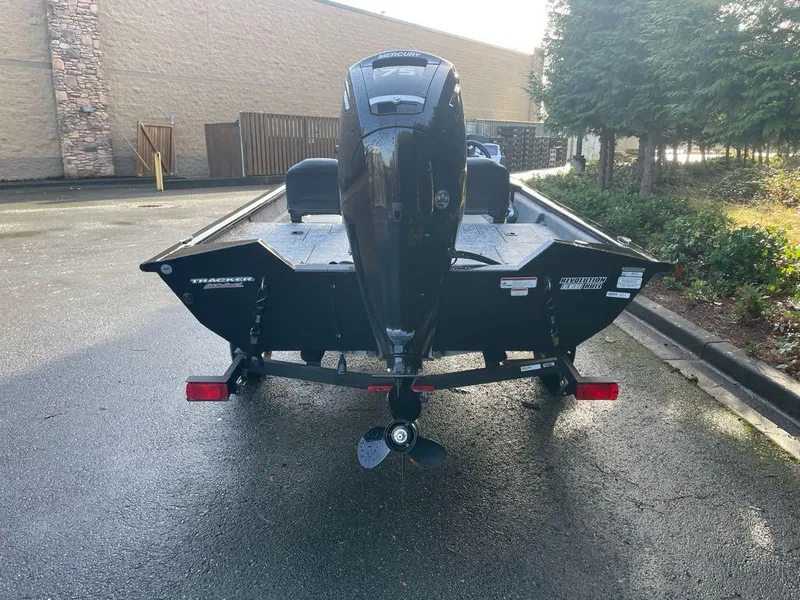 Slide: The Image of Tracker Pro Team 175 Crappie Edition 2025 - 71