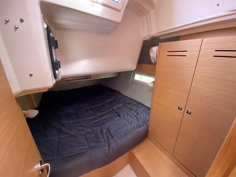 Slide: The Image of 2021 Dufour 390 - Faith - 83