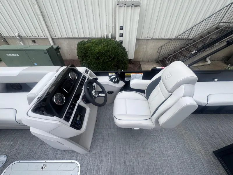 Slide: The Image of Sweetwater 2286SFLC 2025 - 8