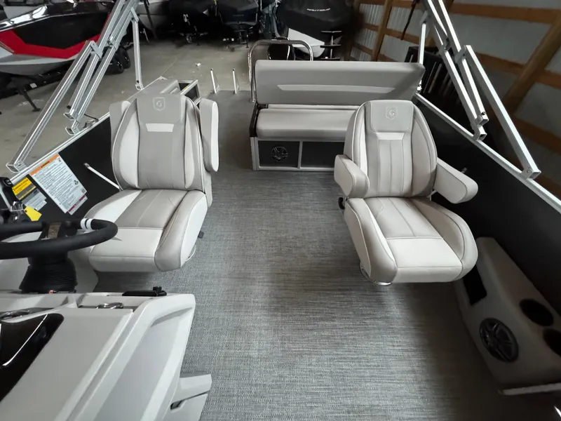 Slide: The Image of Xperience 2286SFLX 2025 - 4