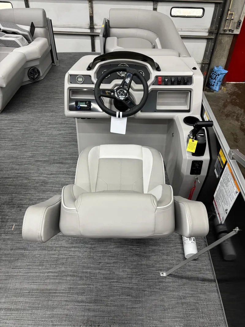 Slide: The Image of Xperience 2286SFLX 2025 - 6