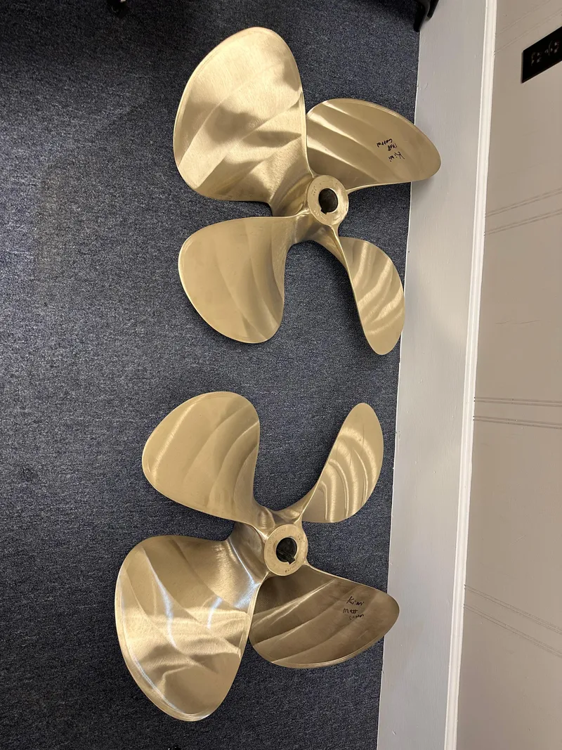 Slide: The Image of Two brass boat propellers for 2000 Blackwell 47 Custom Carolina Sportfish Conv. - 23