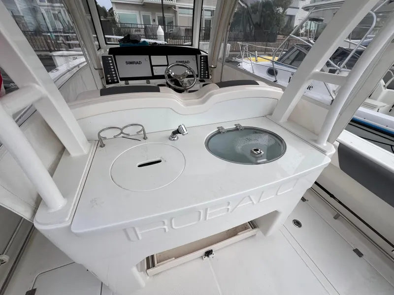 Slide: The Image of Sink & Bait Tank - 14