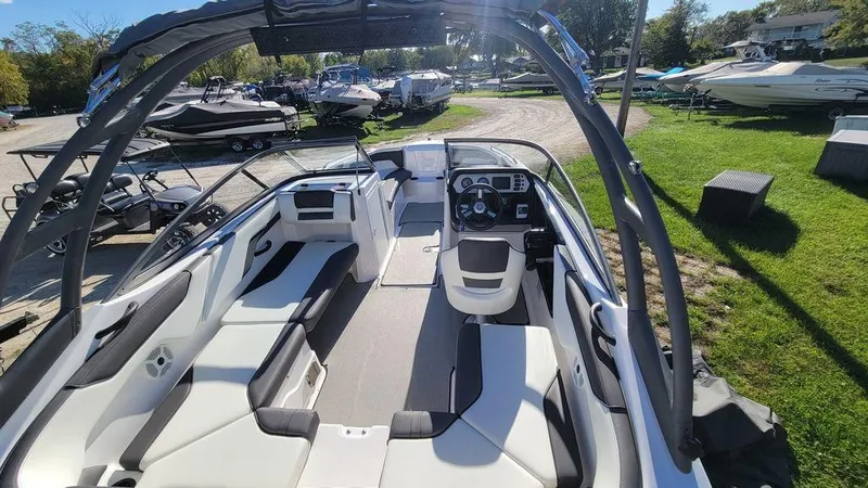 Slide: The Image of Yamaha AR210 2022 - 2