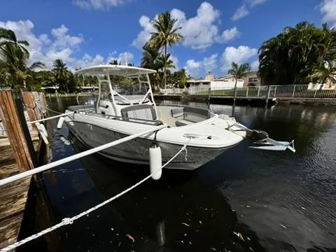 Slide: The Image of 2023 Jeanneau Leader 7.5 CC Series 3 boat docked on a sunny day. - 5