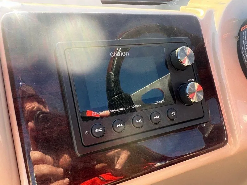 Slide: The Image of Berkshire STS Series 233RFX BP3 2015 - 12