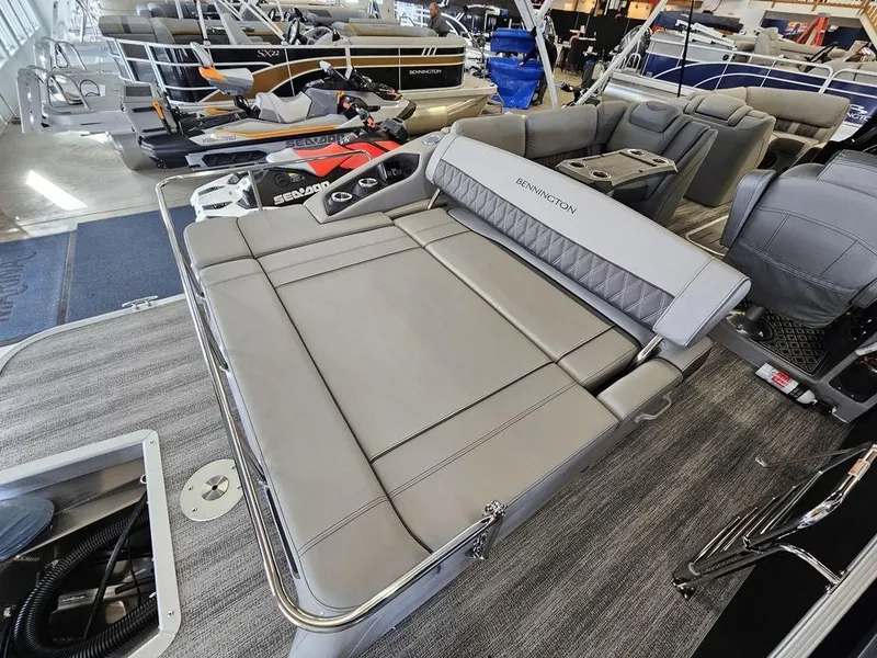 Slide: The Image of 2025 Bennington 23 RSB pontoon boat with luxurious seating and modern design. - 17