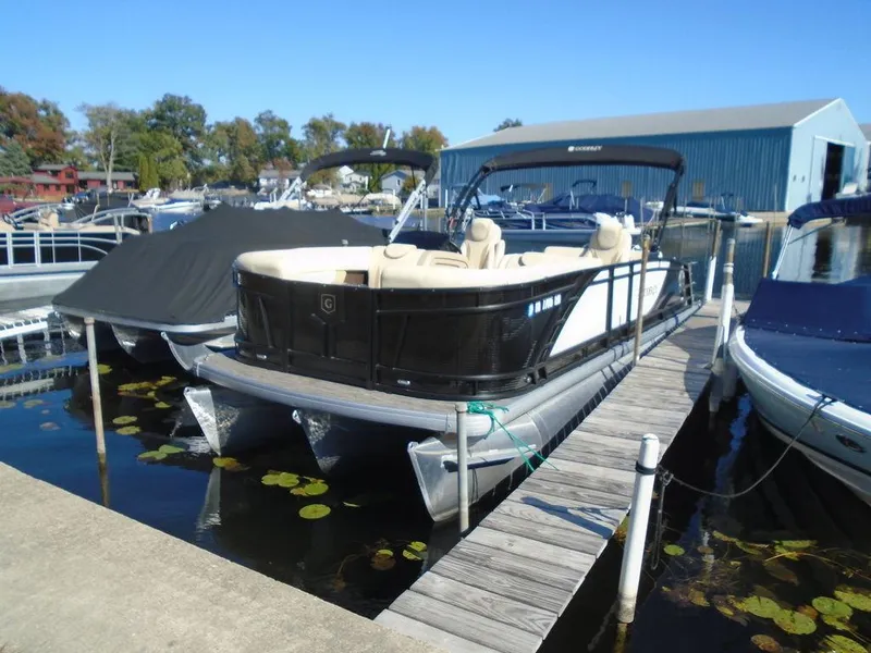 Slide: The Image of Godfrey Monaco 235 DFL GTP 27 in. Center Tube Package 2024 - 10