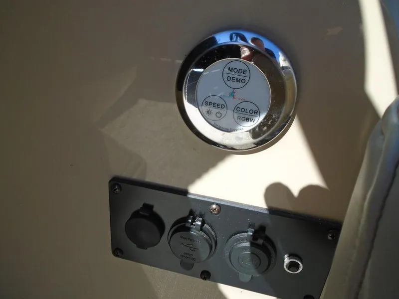 Slide: The Image of Godfrey Monaco 235 DFL GTP 27 in. Center Tube Package 2024 - 20