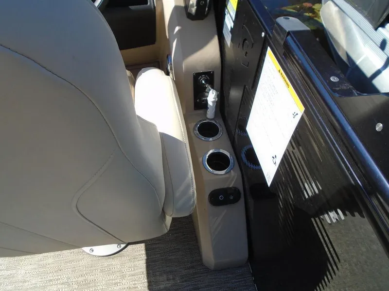 Slide: The Image of Godfrey Monaco 235 DFL GTP 27 in. Center Tube Package 2024 - 22