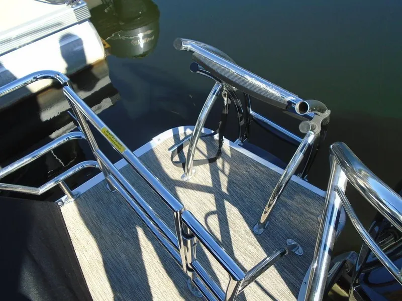 Slide: The Image of Godfrey Monaco 235 DFL GTP 27 in. Center Tube Package 2024 - 6