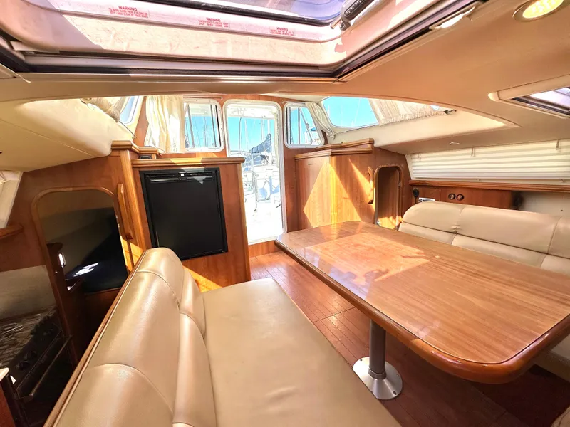 Slide: The Image of Lounge - 27
