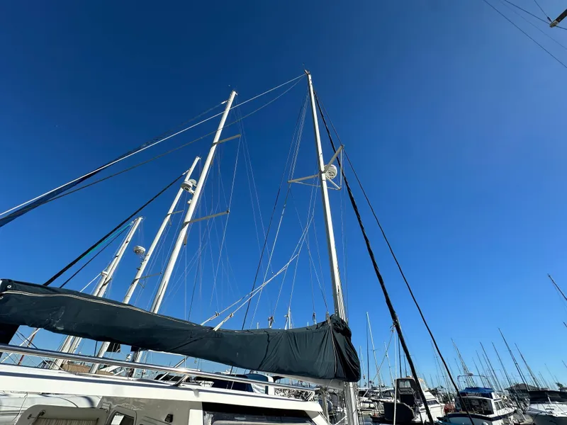 Slide: The Image of Mast - 9