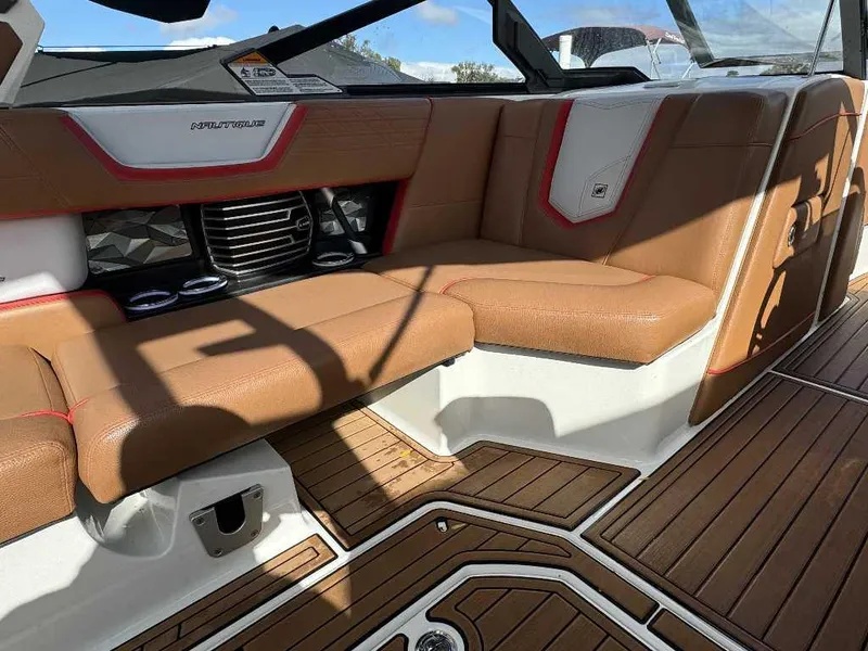 Slide: The Image of Nautique G25 2019 - 9