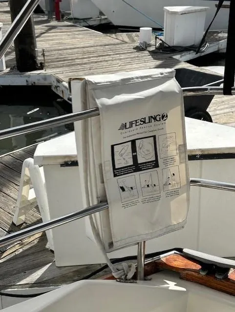 Slide: The Image of SOLID VANG - 11