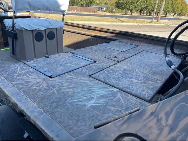 Slide: The Image of G3 Gator Tough 18 CCJ 2025 - 6