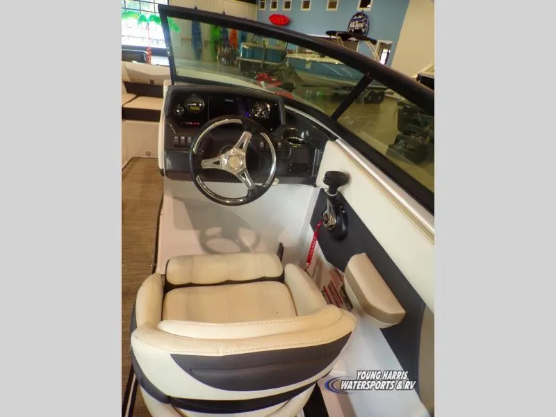 Slide: The Image of Monterey M-225 2025 - 9