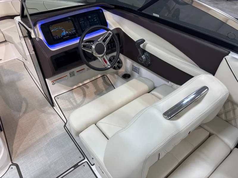 Slide: The Image of Regal LS6 Surf 2025 - 12