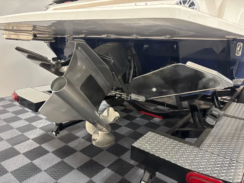 Slide: The Image of Regal LS6 Surf 2025 - 5