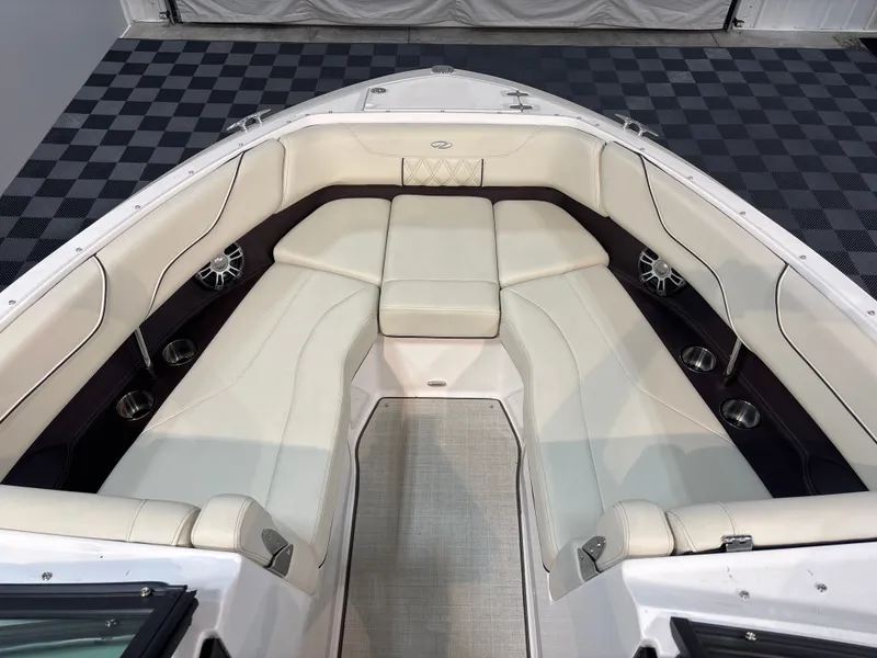 Slide: The Image of Regal LS6 Surf 2025 - 7